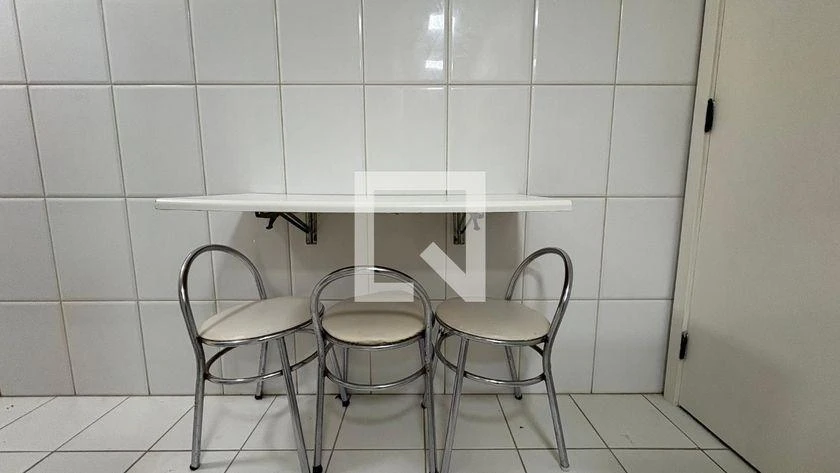 3-bedroom apartment with a grill on the balcony — photo 20