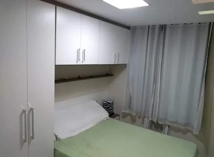 3-bedroom apartment in a building with a pool — photo 3