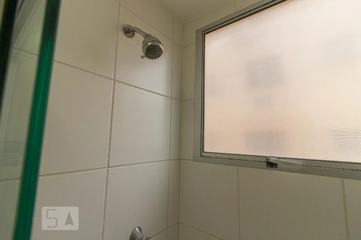 2-bedroom apartment with 1 bathroom and parking — photo 17