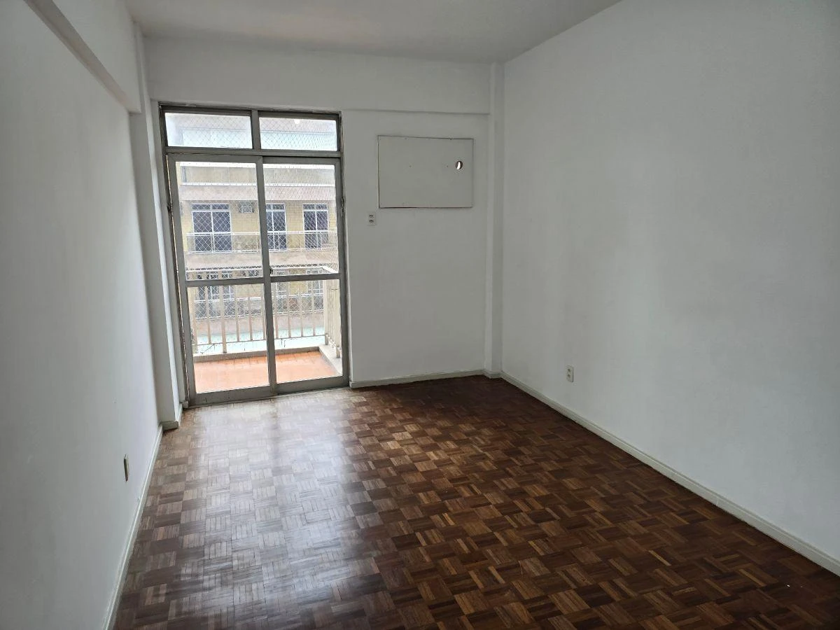 2-bedroom apartment with a washing machine in Rio de Janeiro — photo 25