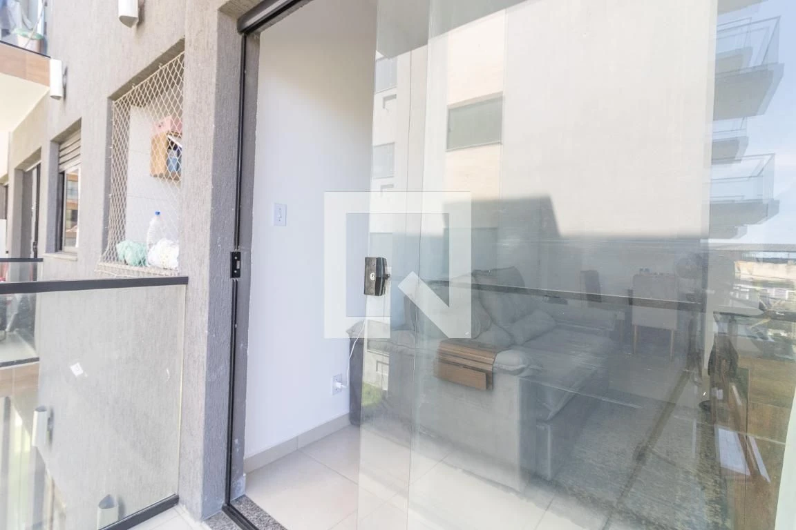 Apartamento mobiliado com 2 quartos e 1 banheiro — photo 25