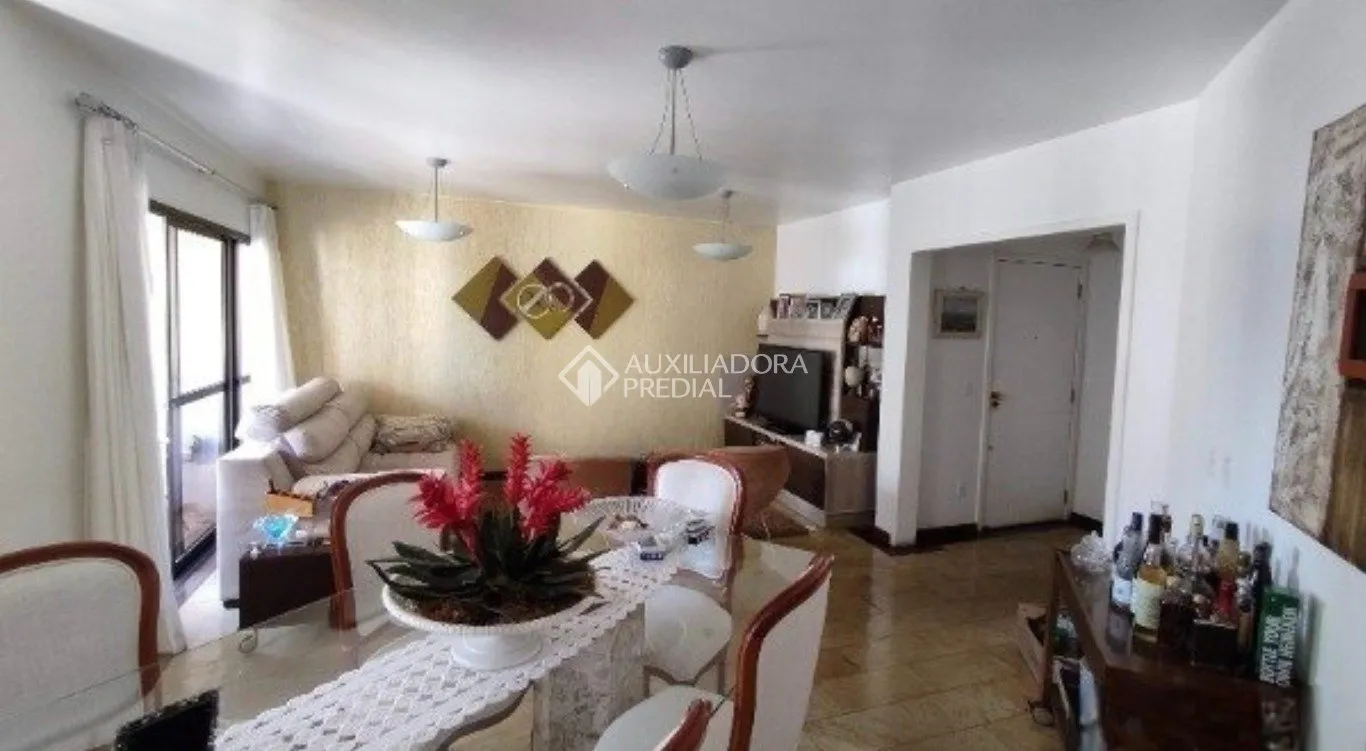 Apartamento amueblado de 4 dormitorios, 296 m², 3 plazas — photo 7