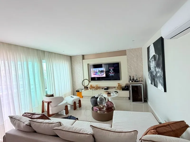 Rental apartment with 4 bedrooms and 3 bathrooms — photo 2