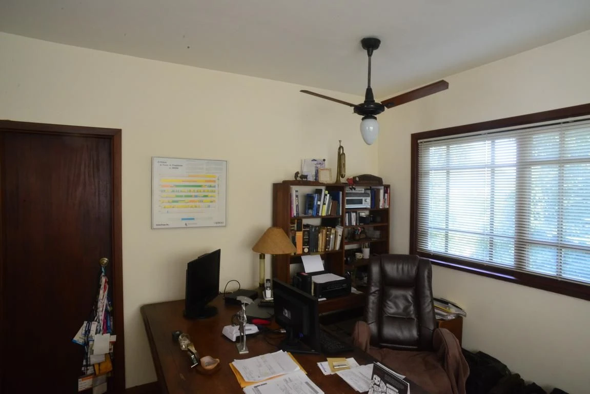 Casa mobiliada com 6 quartos e 5 suítes, com jardim — photo 20