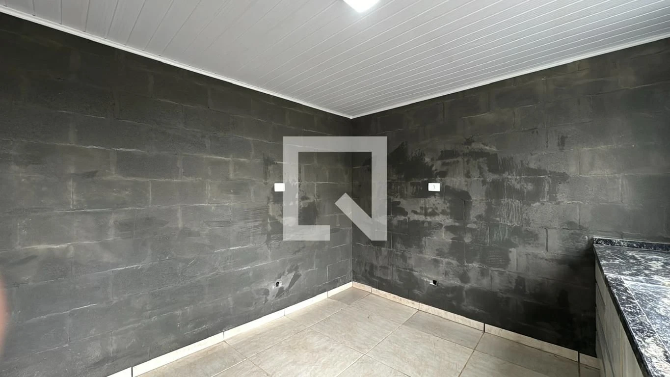 27 m² studio in Curitiba — photo 2