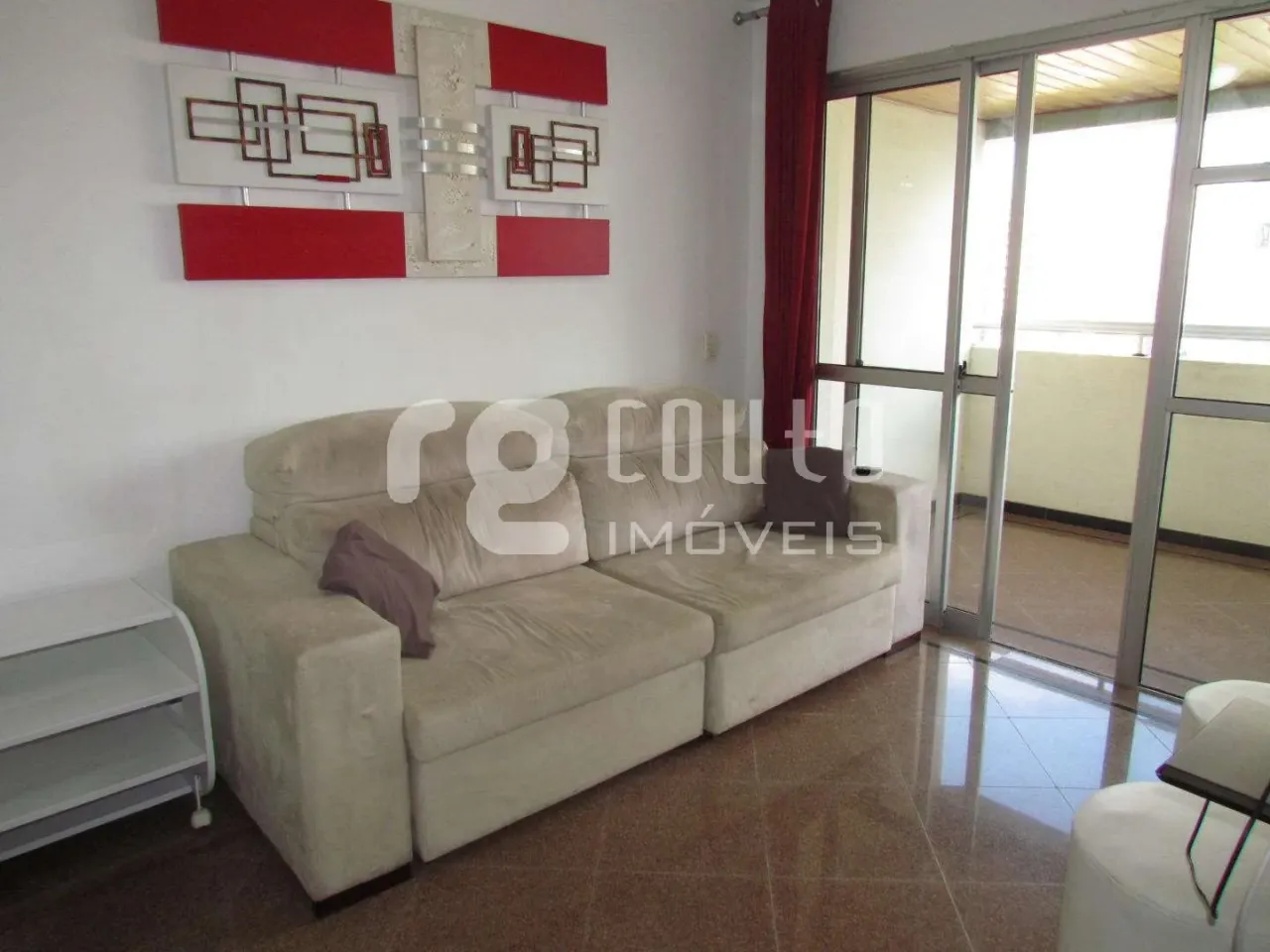 3-bedroom apartment with 1 parking space and balcony — photo 13