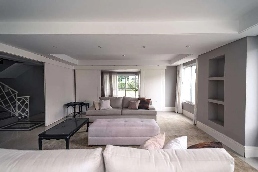 House with 4 en-suite bedrooms and 711 m² private garden — photo 5