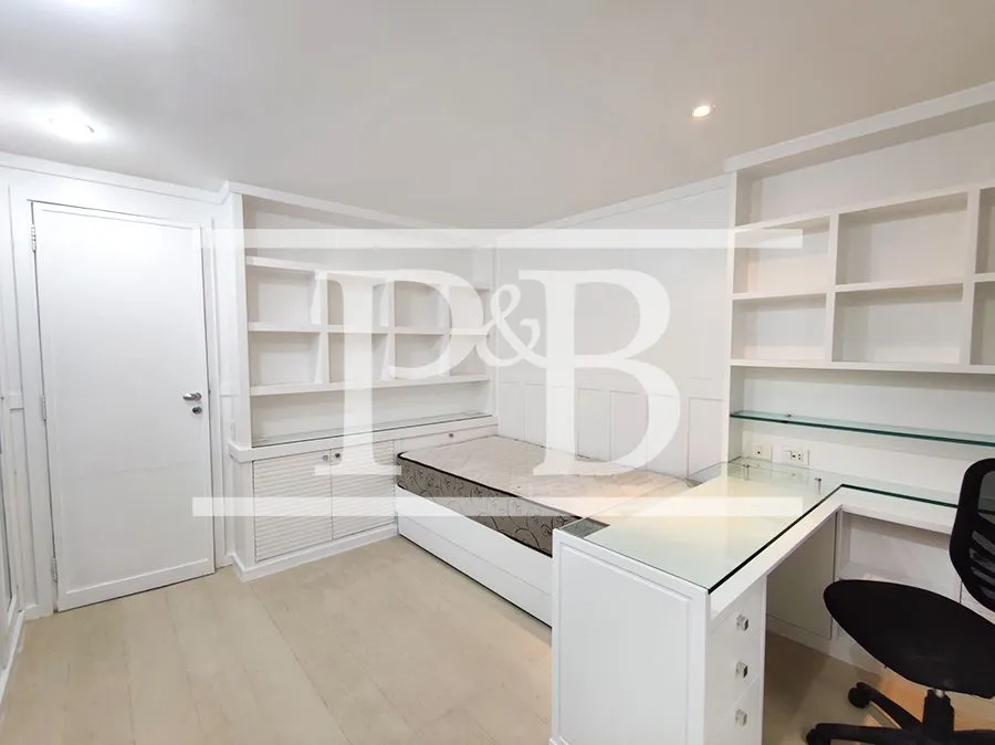 Apartamento com 3 quartos e cozinha fechada — photo 23