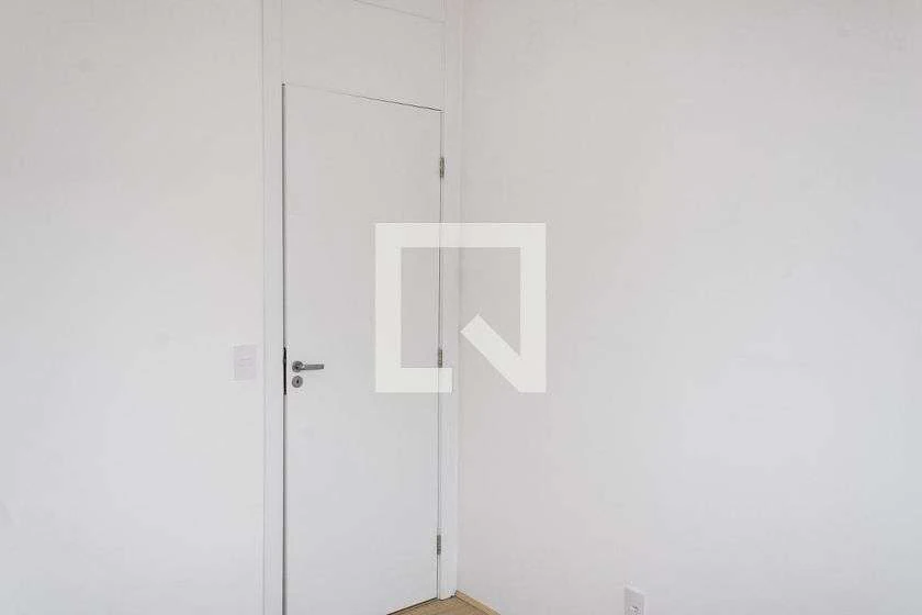 Unfurnished 42 m² apartment with 2 bedrooms — photo 24