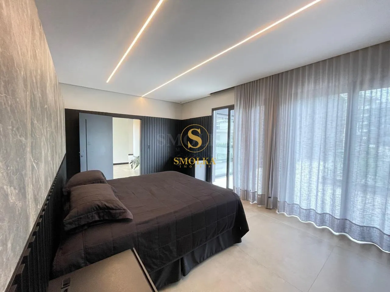 Меблированный дом 645 м² с 5 спальнями и 7 санузлами — photo 23