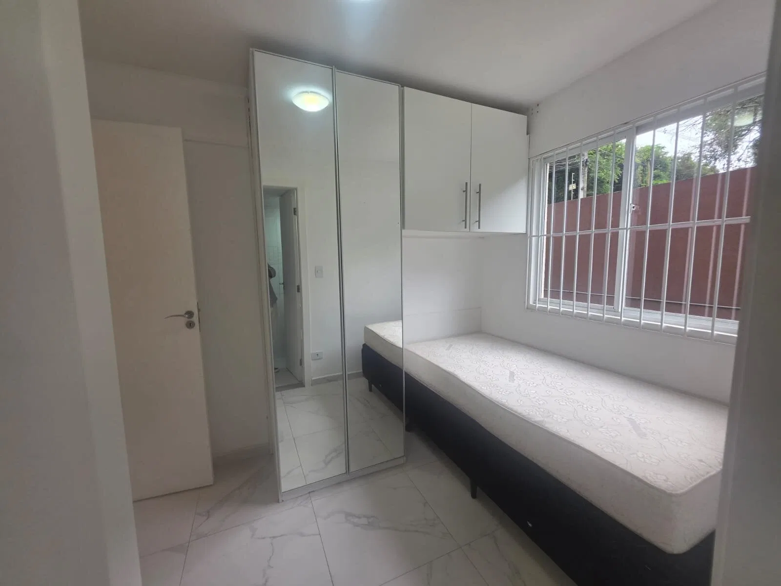 2-bedroom apartment, both with their own bathrooms, 47 m² — photo 15
