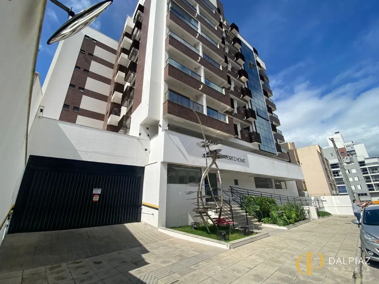 Furnished 46 m² studio with balcony and built-in grill — photo 25