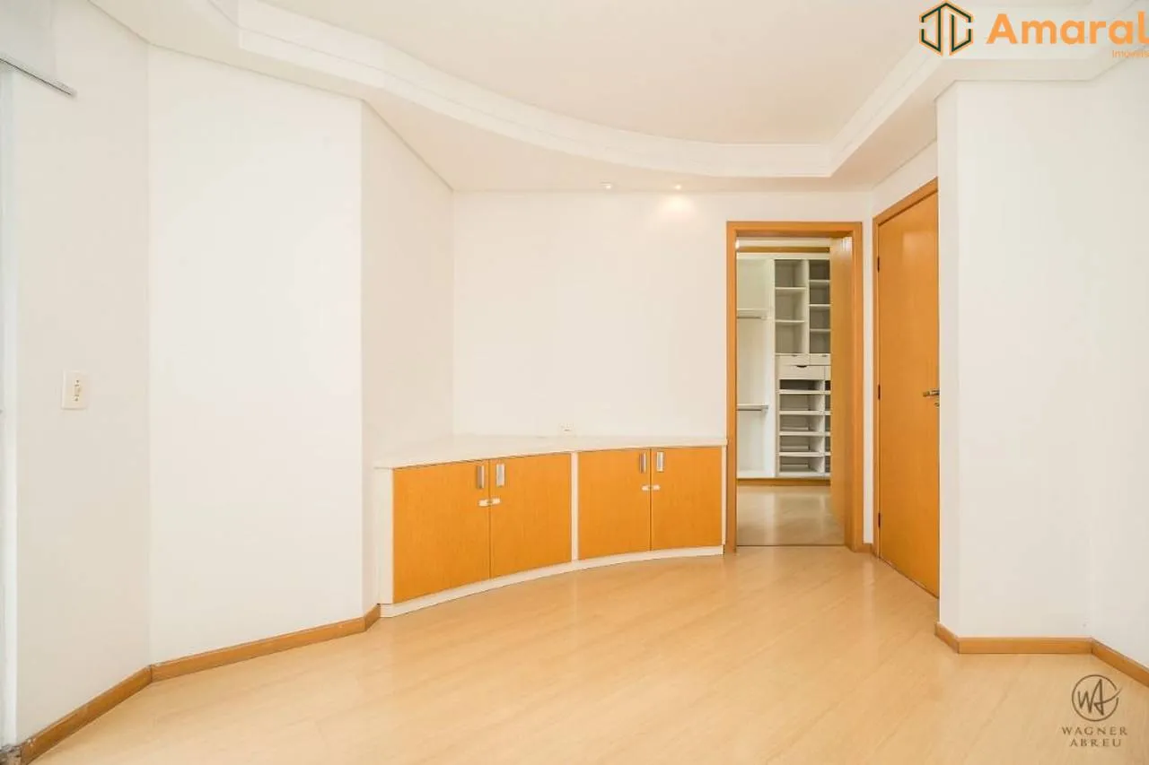 Casa de 3 quartos com varanda gourmet, Água Verde — photo 31