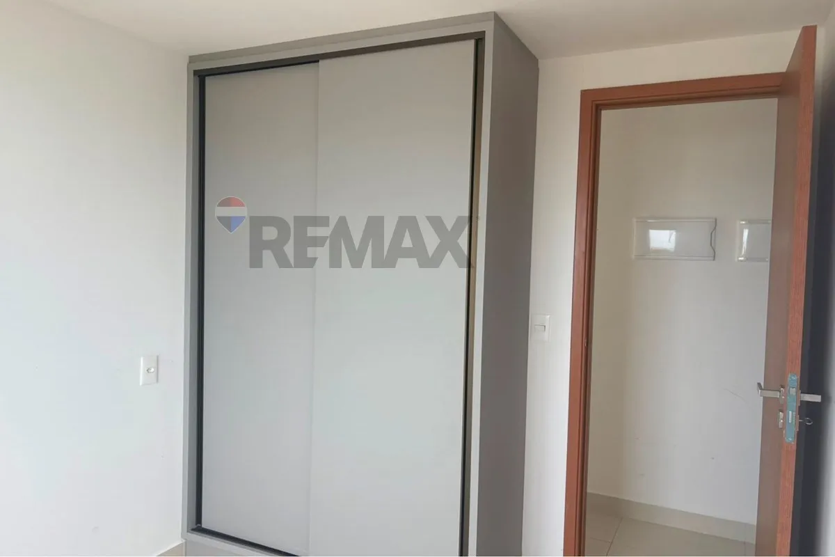 52 m² apartment with 2 bedrooms, 1 en-suite and 1 parking — photo 13