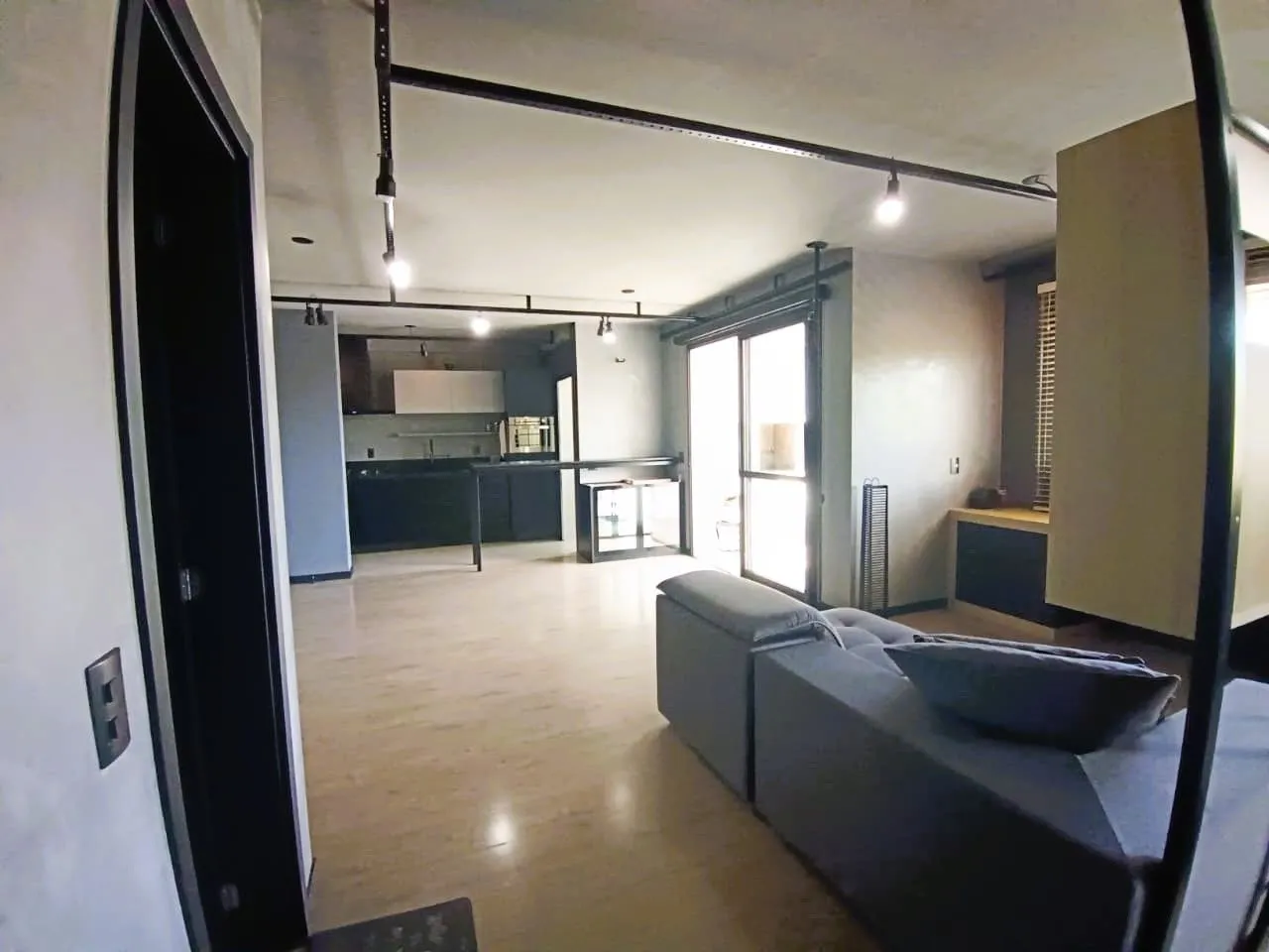 Furnished 96 m² apartment with private BBQ — photo 45
