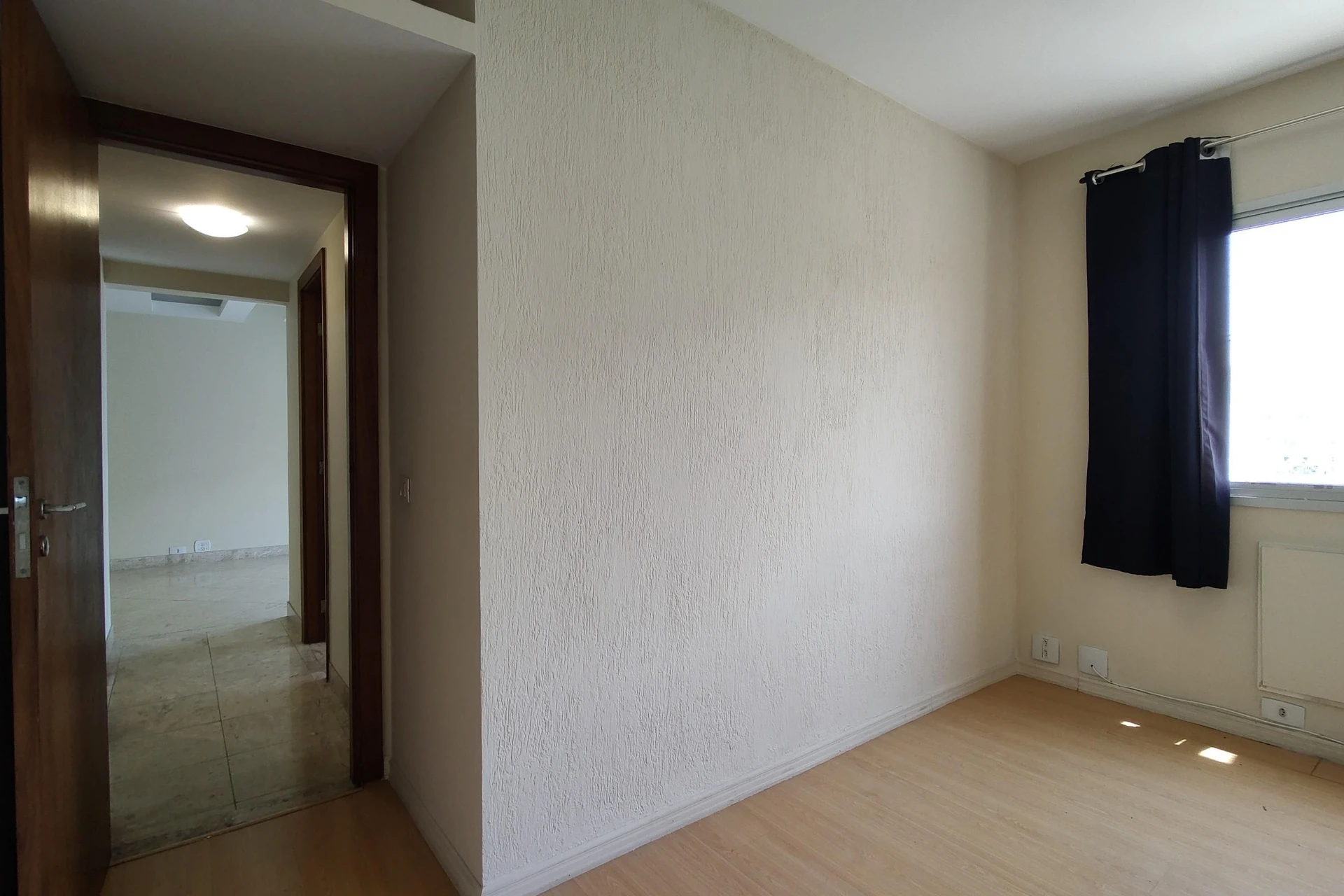 99 m² apartment with a water view and a washing machine — photo 29