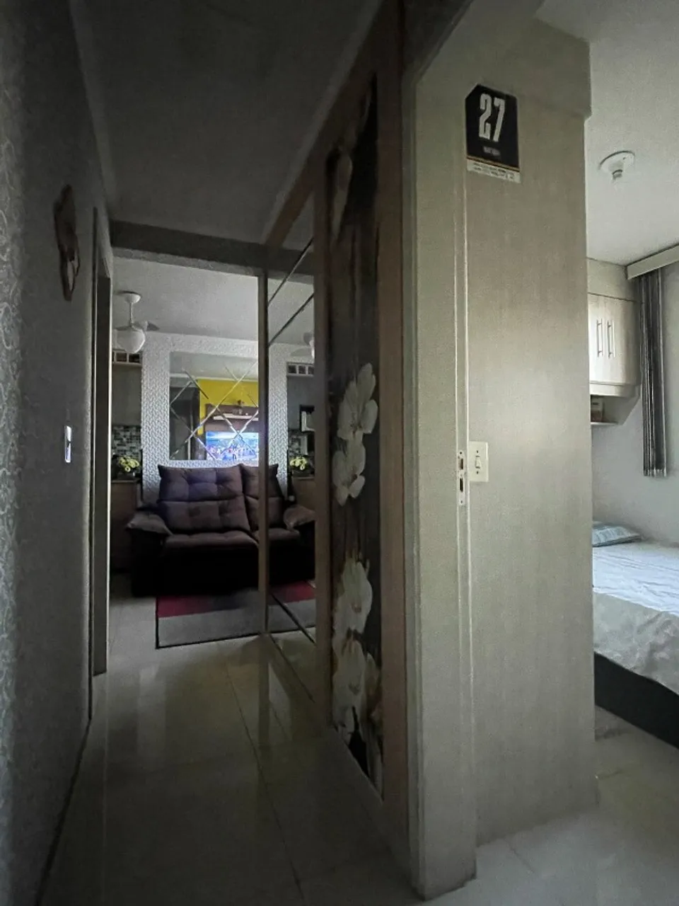 2-bedroom apartment in a building with a gym — photo 19