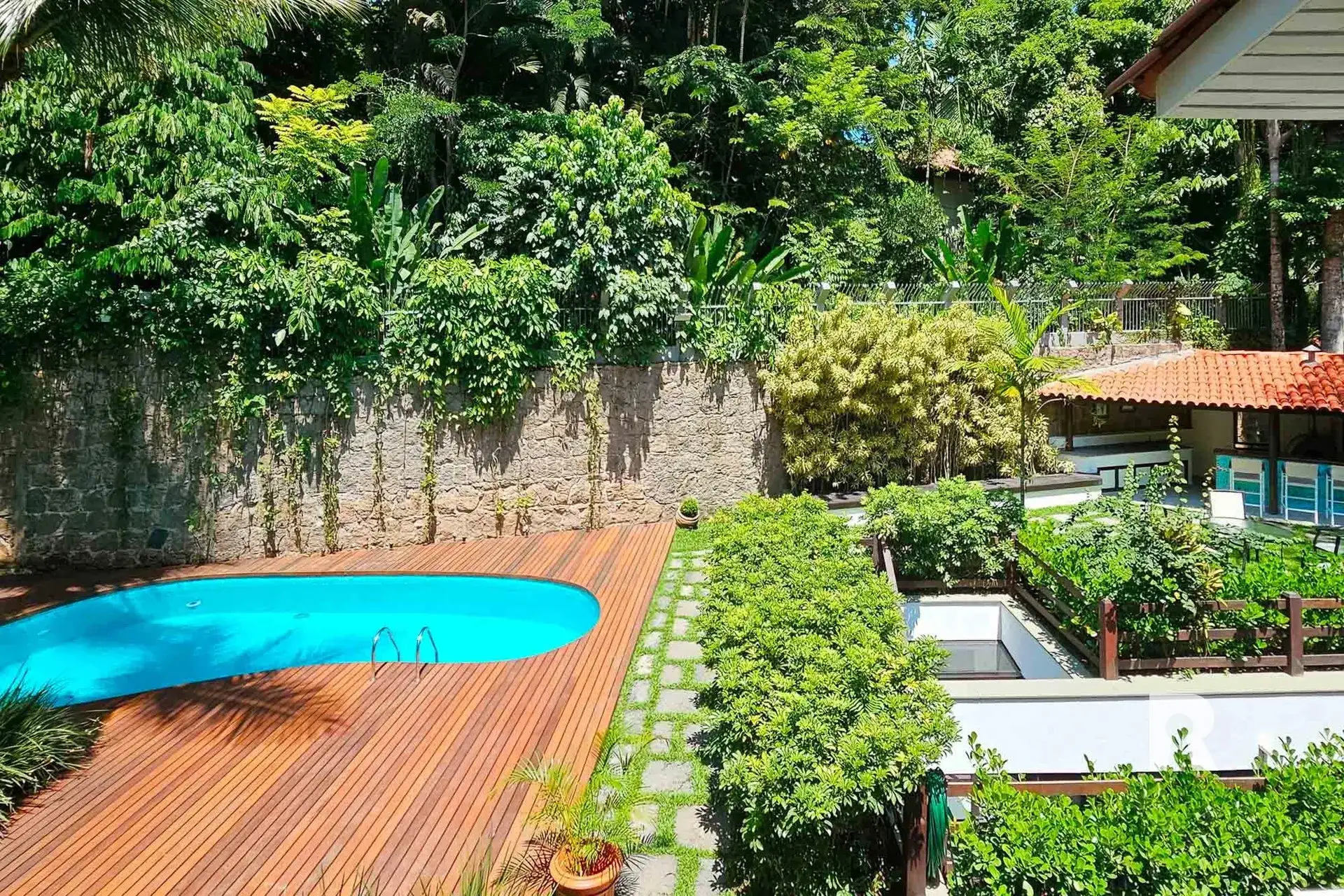 Casa com cozinha integrada e 5 quartos — photo 6