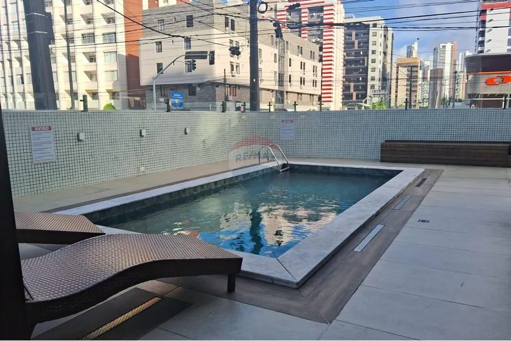 Furnished apartment, 132 m², with a glass-enclosed balcony — photo 67
