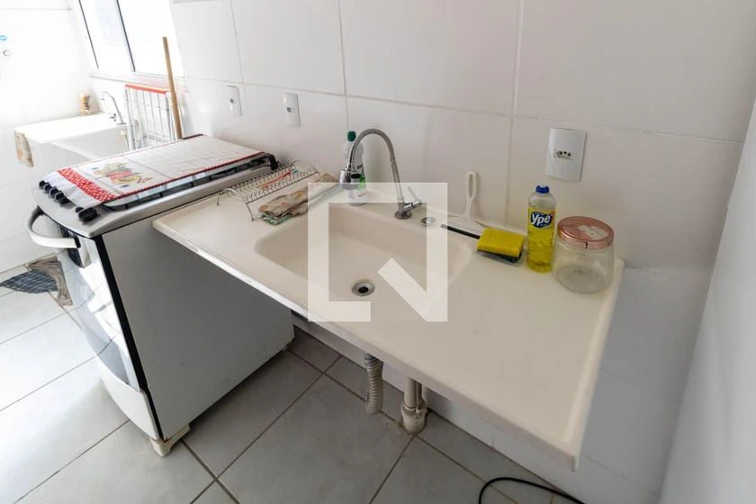 Home office in a 2-bedroom apartment, 42 m² — photo 18