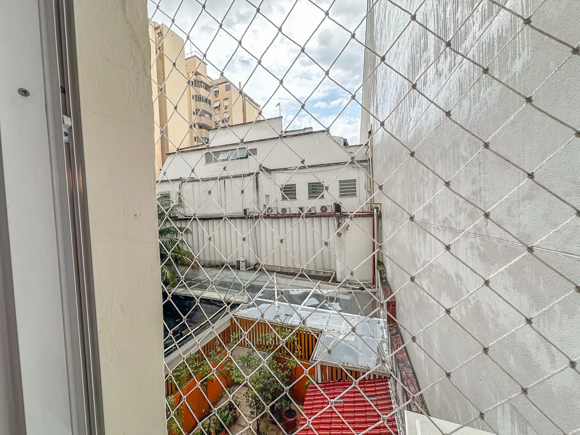 Apartamento de 1 dormitorio con cocina abierta al salón — photo 22