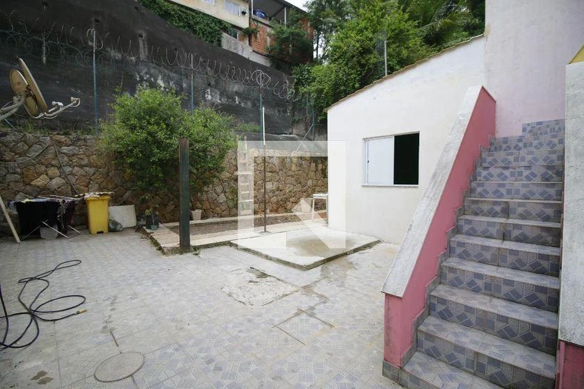 Apartamento de 260 m² com banheira e espaço de home office — photo 45