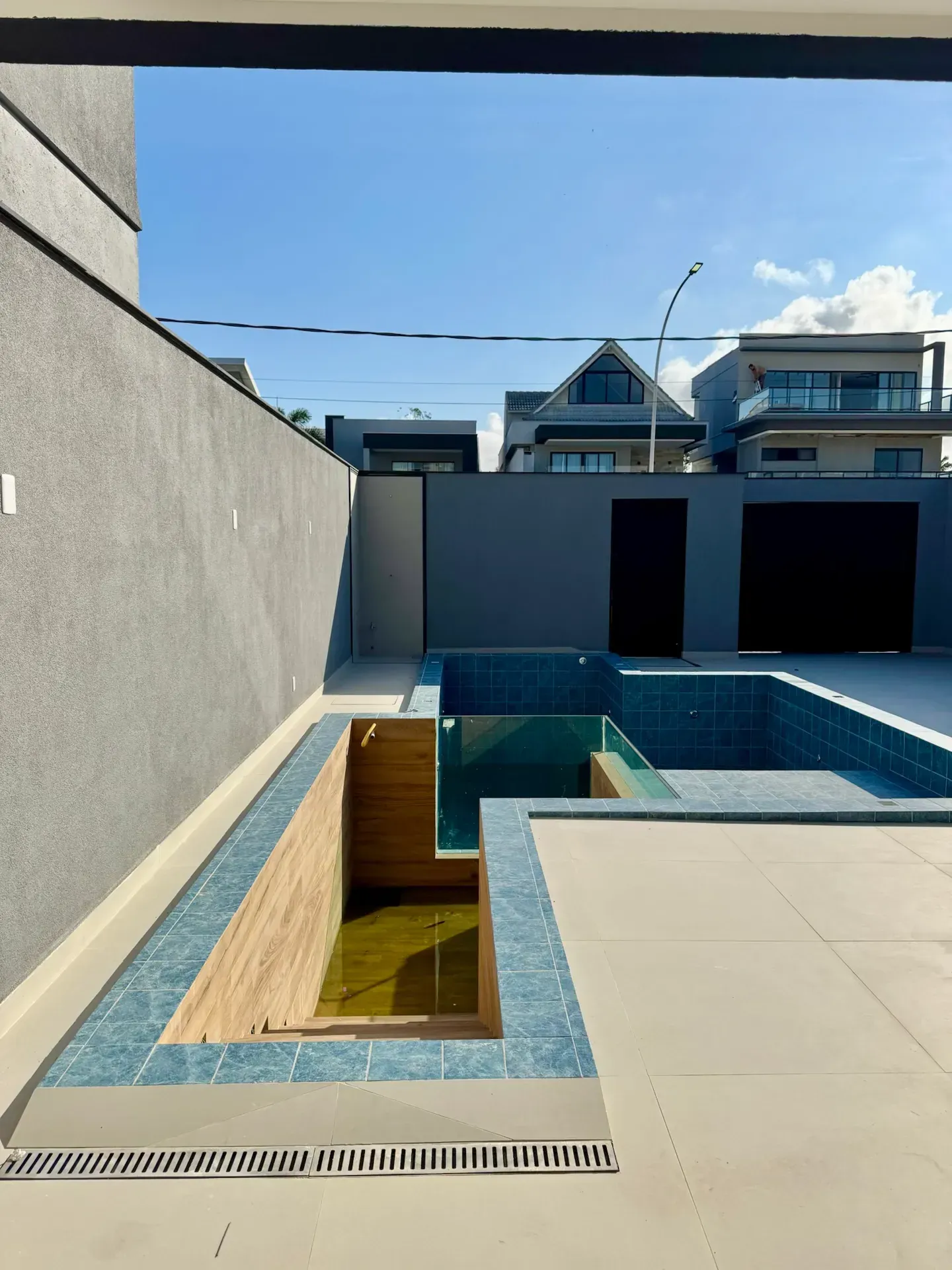 House with 5 bedrooms, 370 m² and 2 parking spots — photo 17