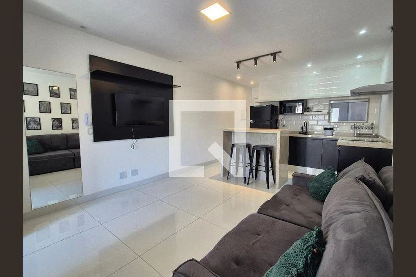 Furnished 45 m² studio with 1 bedroom and balcony — photo 9
