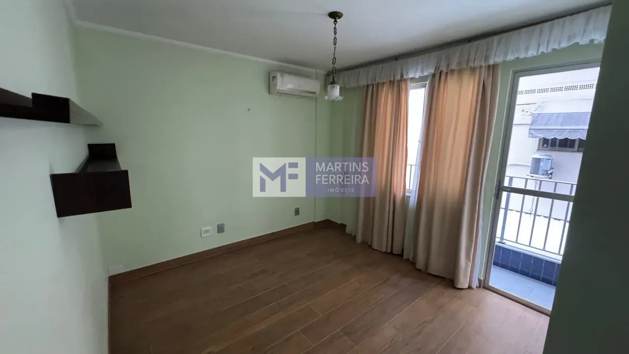 2-bedroom apartment with 3 bathrooms and balcony — photo 12