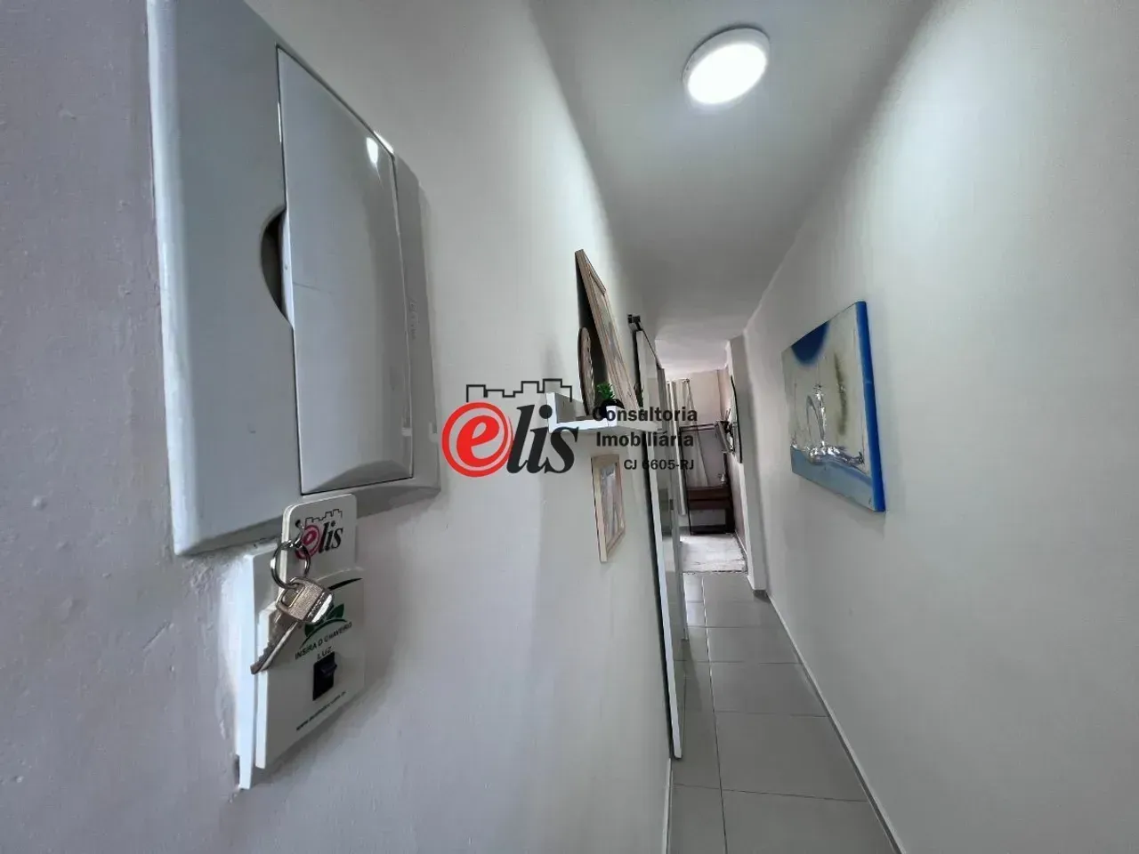 Furnished 1-bedroom apartment with compact kitchenette — photo 20