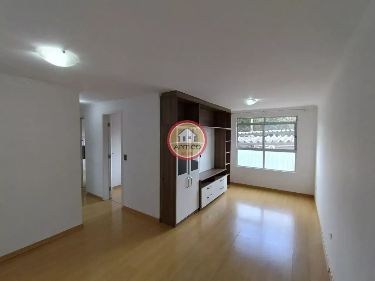 3-bedroom apartment with covered parking and built-ins — photo 5