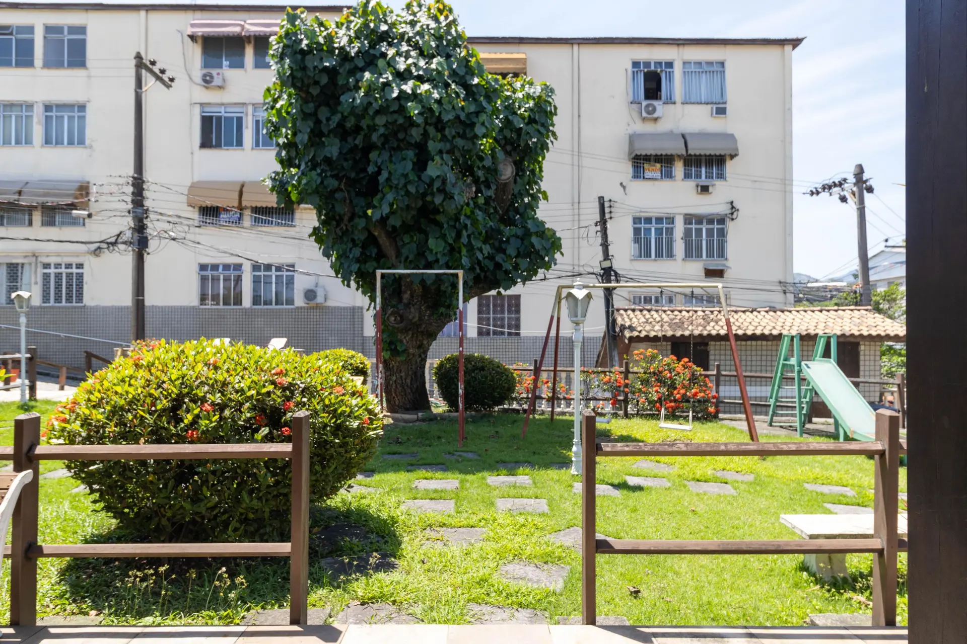 Apartamento com piso de madeira ou laminado, Campo Grande — photo 9