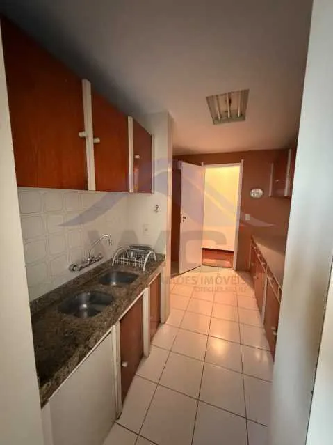 3-bedroom apartment with a bathtub — photo 17