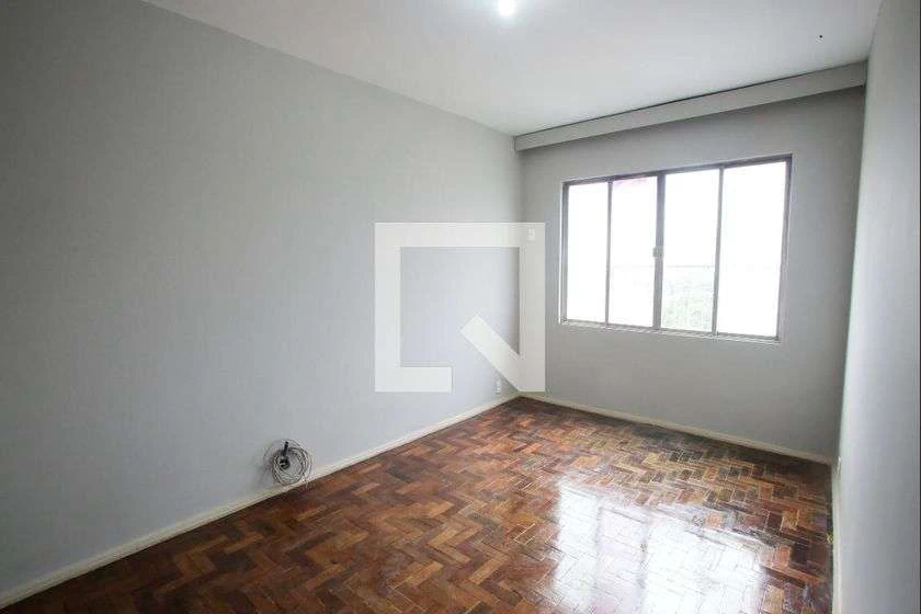100 m² apartment with 3 bedrooms and gas kitchen