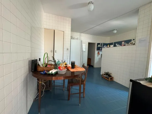 Home office in a 3-bedroom apartment, 180 m² — photo 6