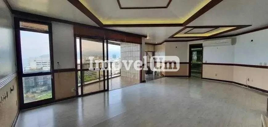Вид на воду та 2 спальні: квартира 900 м² — photo 17