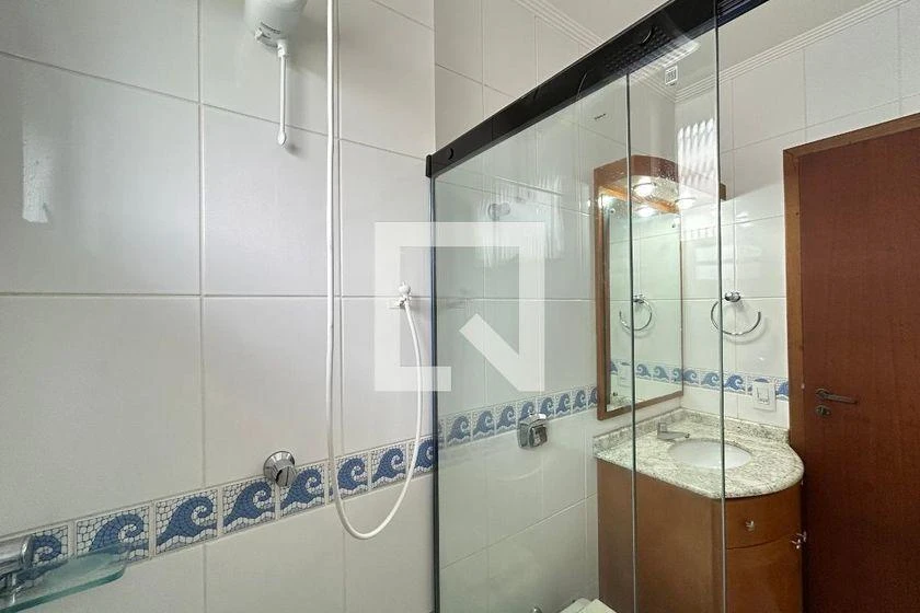 5-bedroom apartment with a bathtub in Florianópolis — photo 44