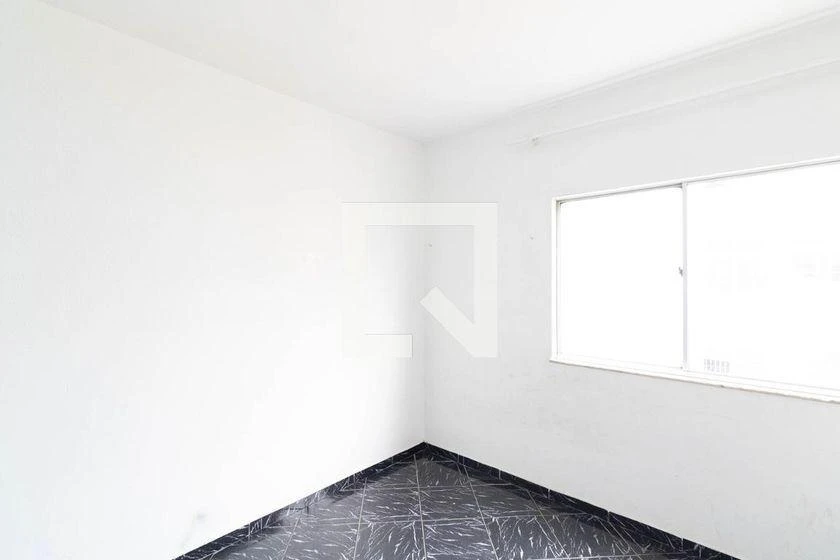 2-bedroom apartment in a building with a gym — photo 22
