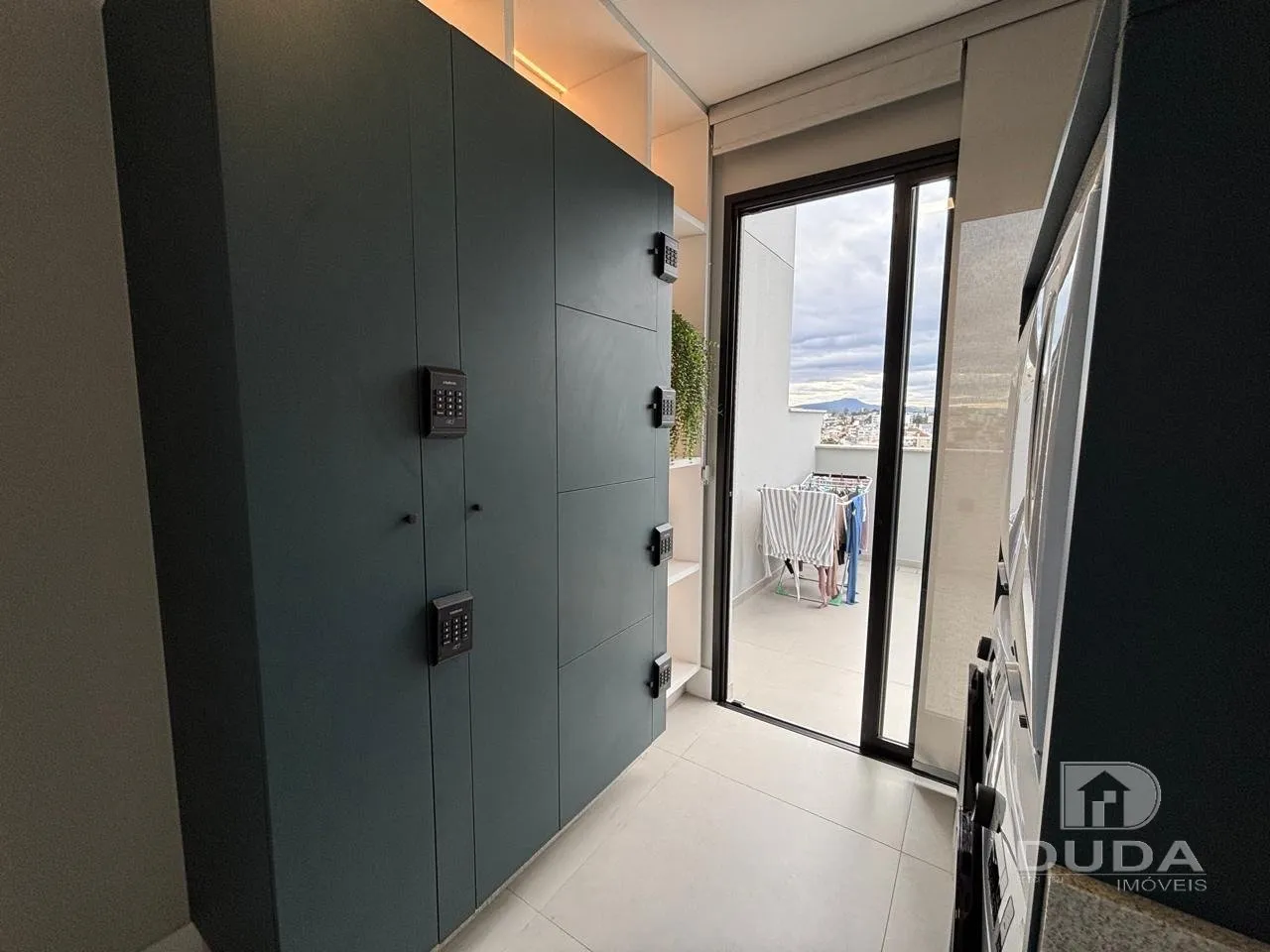 Furnished 1-bedroom apartment with 87 m² — photo 28