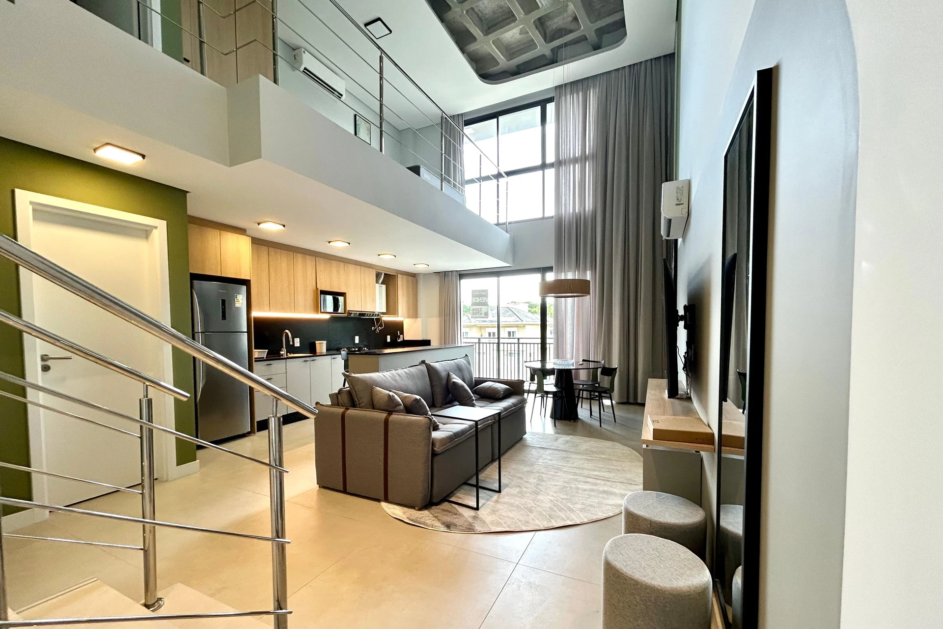 Furnished 1-bedroom apartment with 2 bathrooms