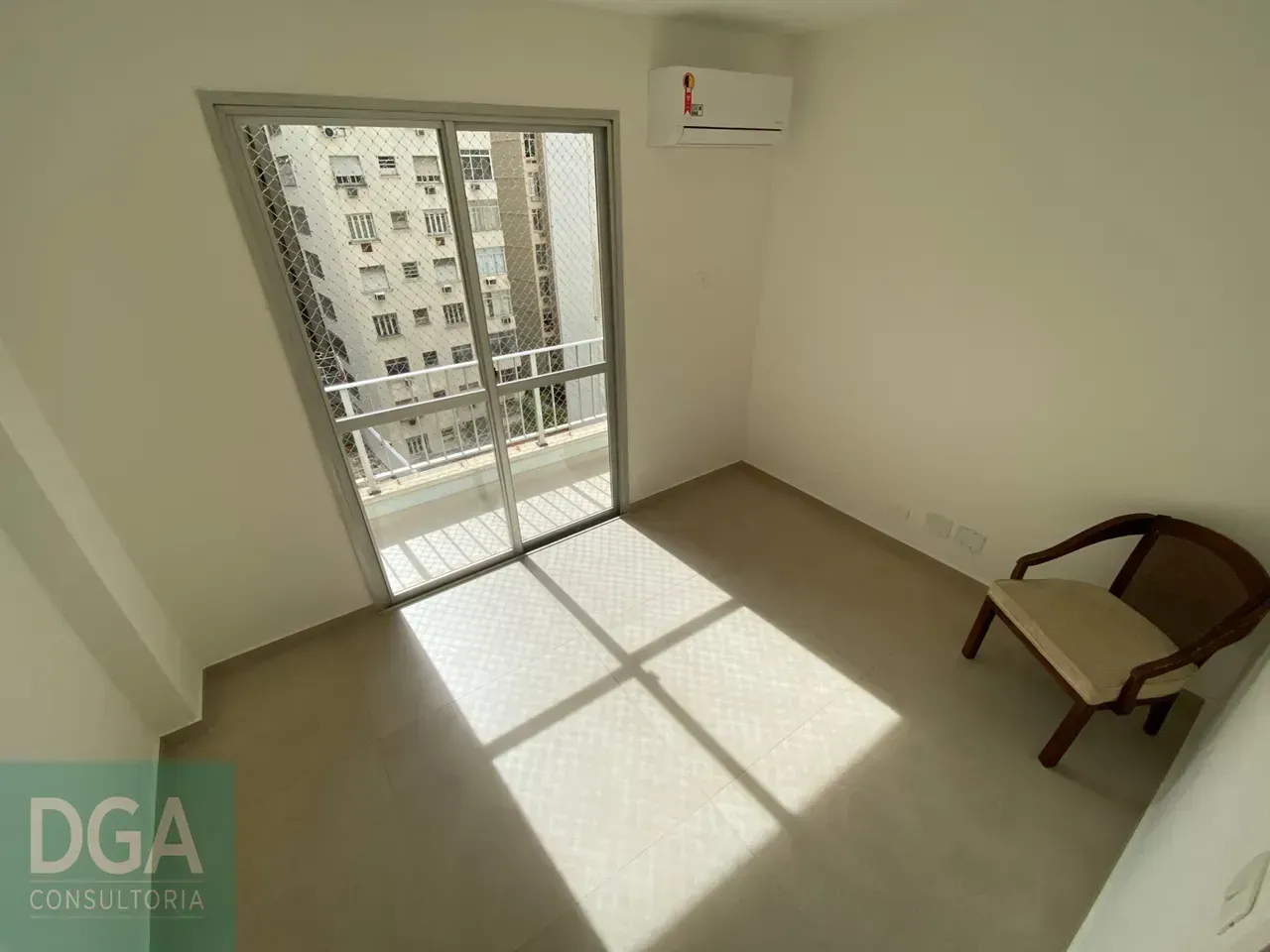 Furnished apartment with 2 bedrooms and washing machine — photo 11