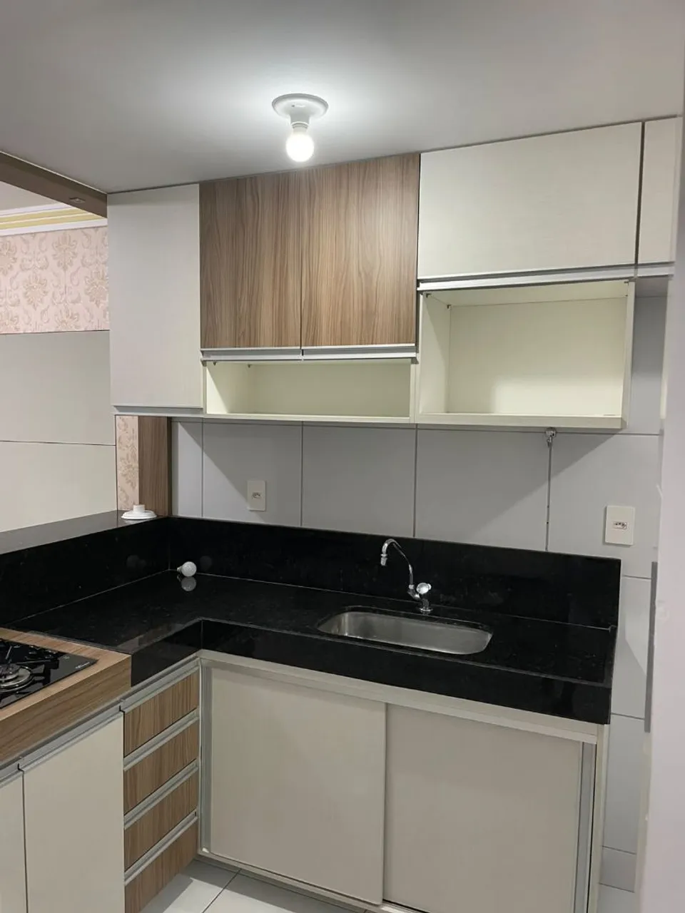 Квартира: 2 спальні, 63 м²