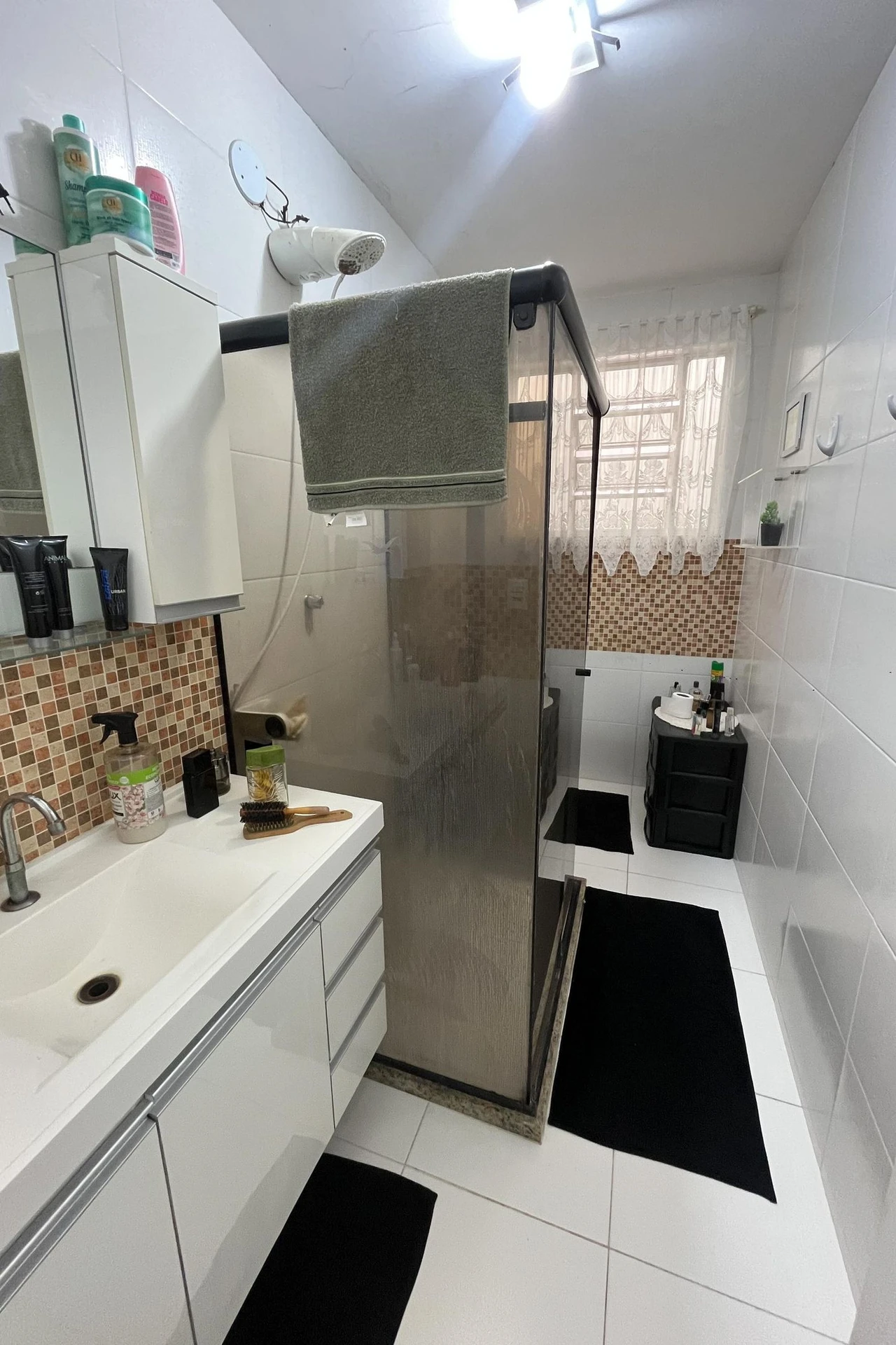 Furnished house with 3 bedrooms and private garden