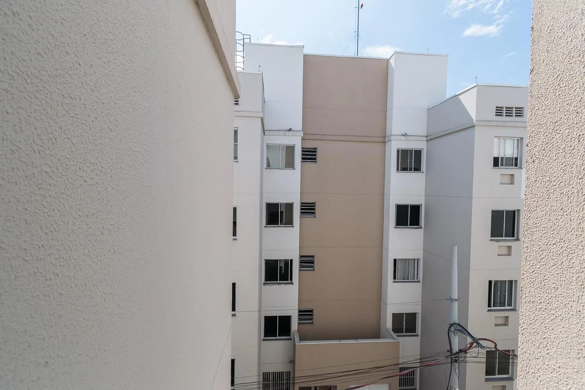 2-bedroom apartment in a building with a gym — photo 33