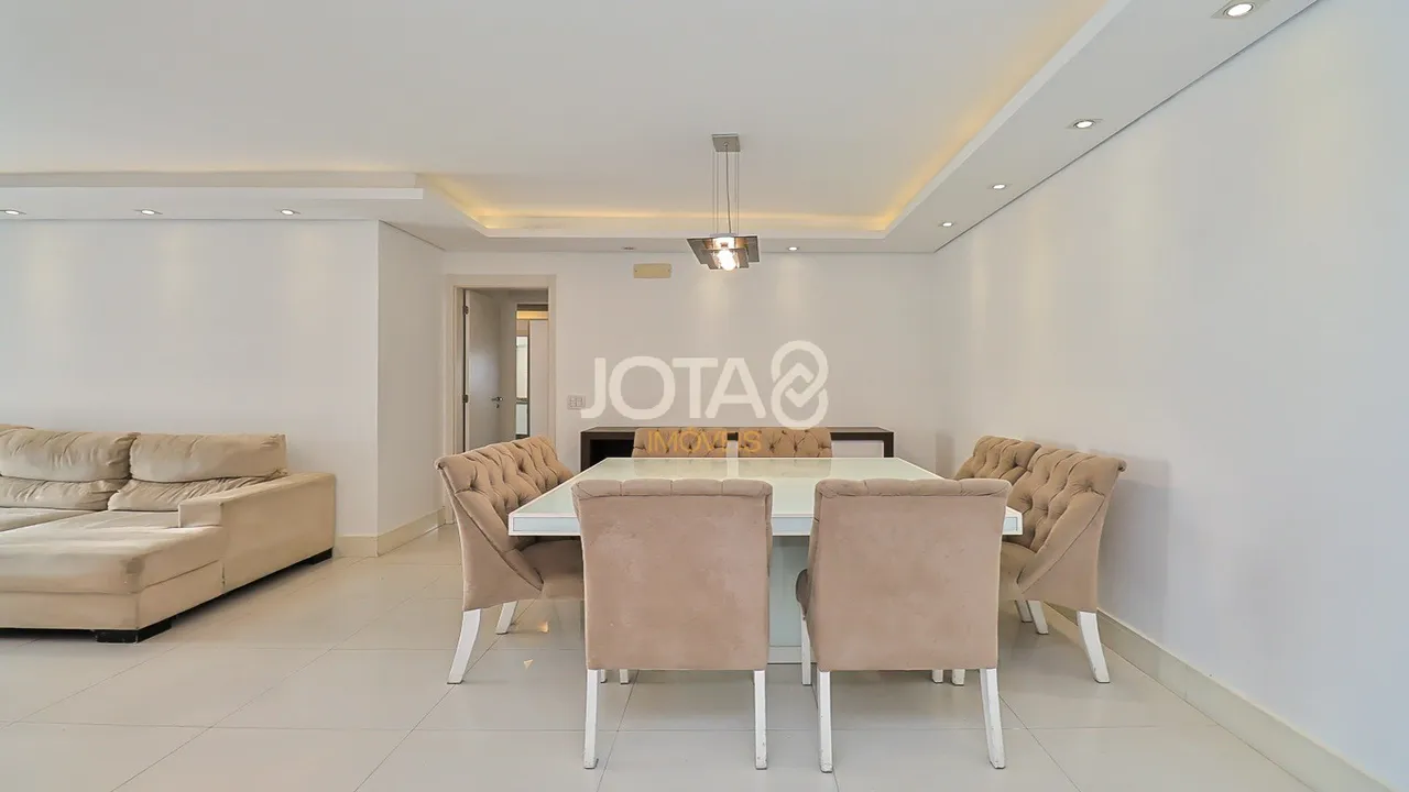 Apartment with 4 bedrooms and a private BBQ — photo 2