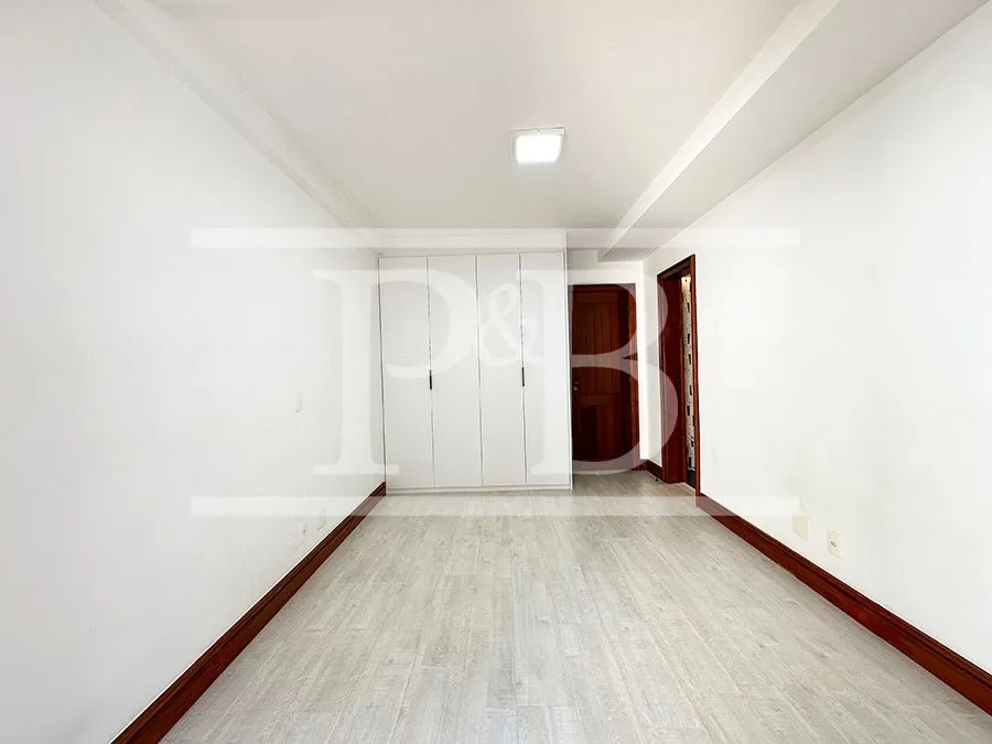 Apartamento com 4 dormitórios, 4 banheiros e varanda — photo 23