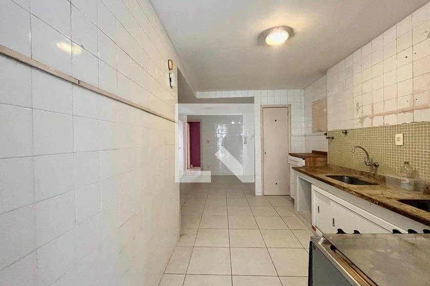 3-bedroom apartment with a home office in Rio de Janeiro — photo 42