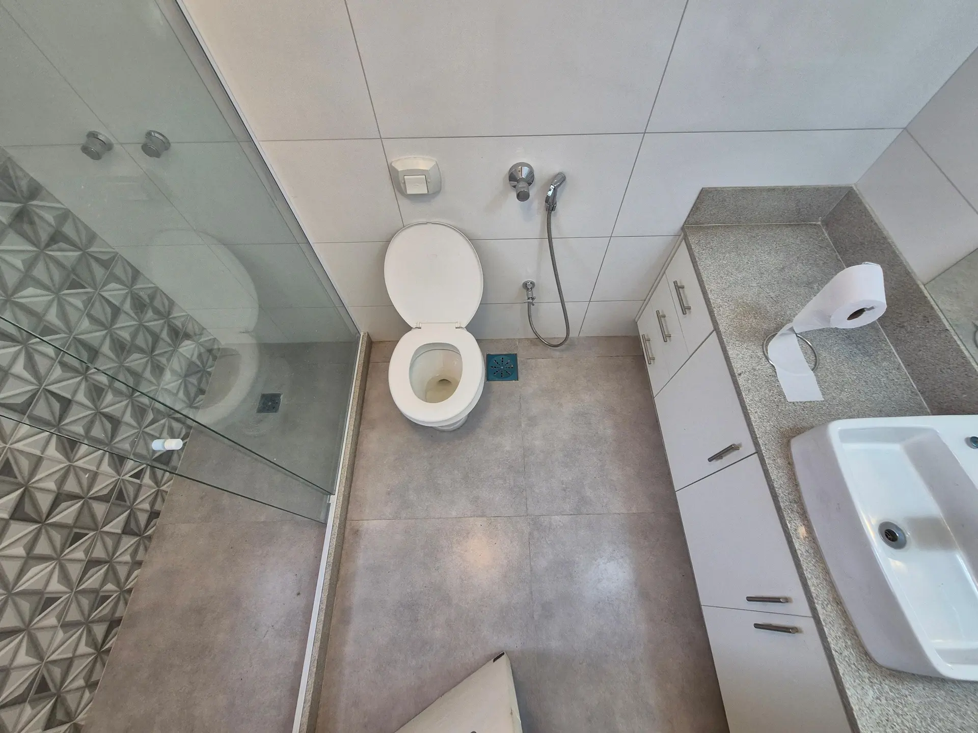 2-bedroom apartment in a building with a sauna — photo 6