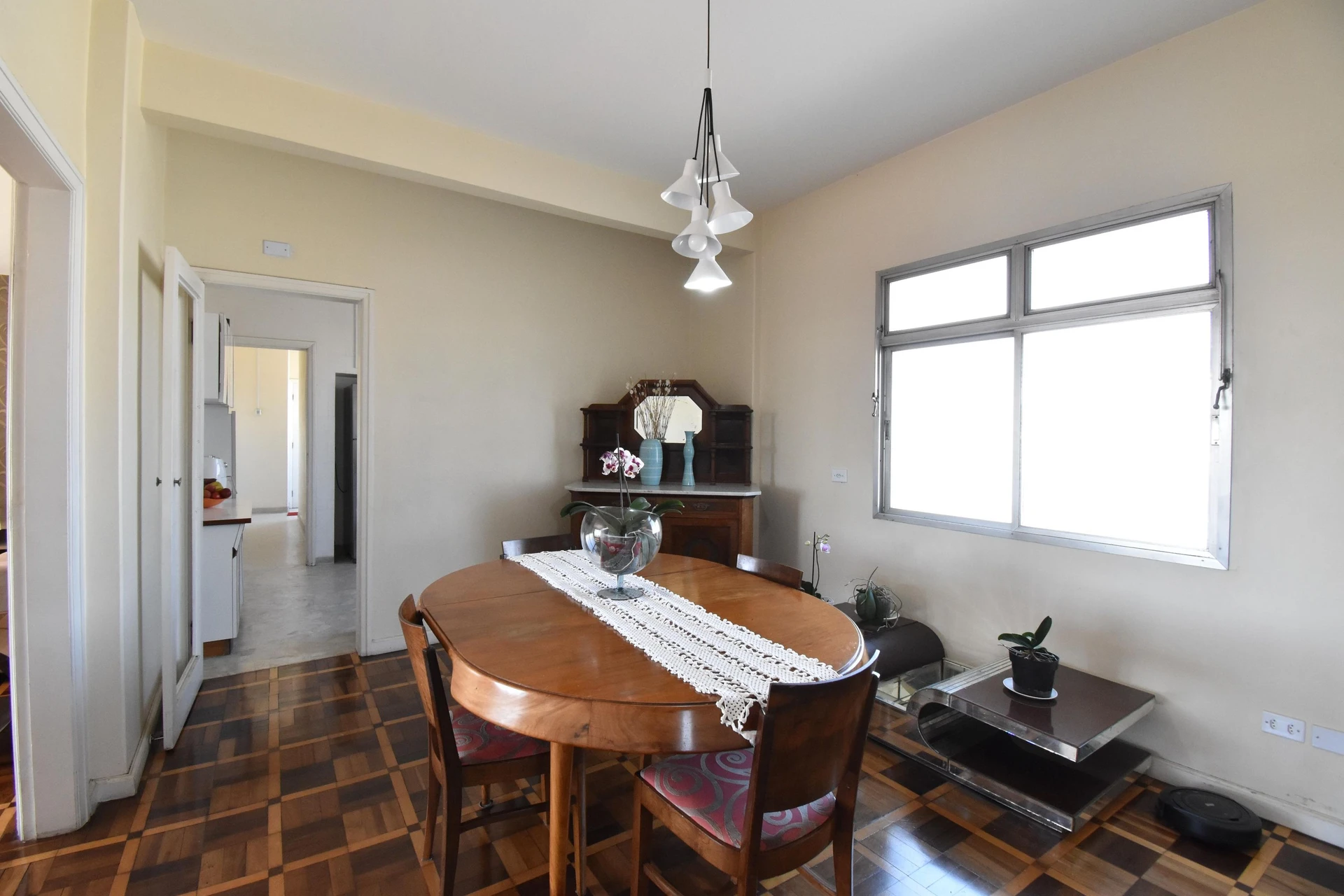 Bañera y 3 dormitorios: departamento de 219 m² — photo 11