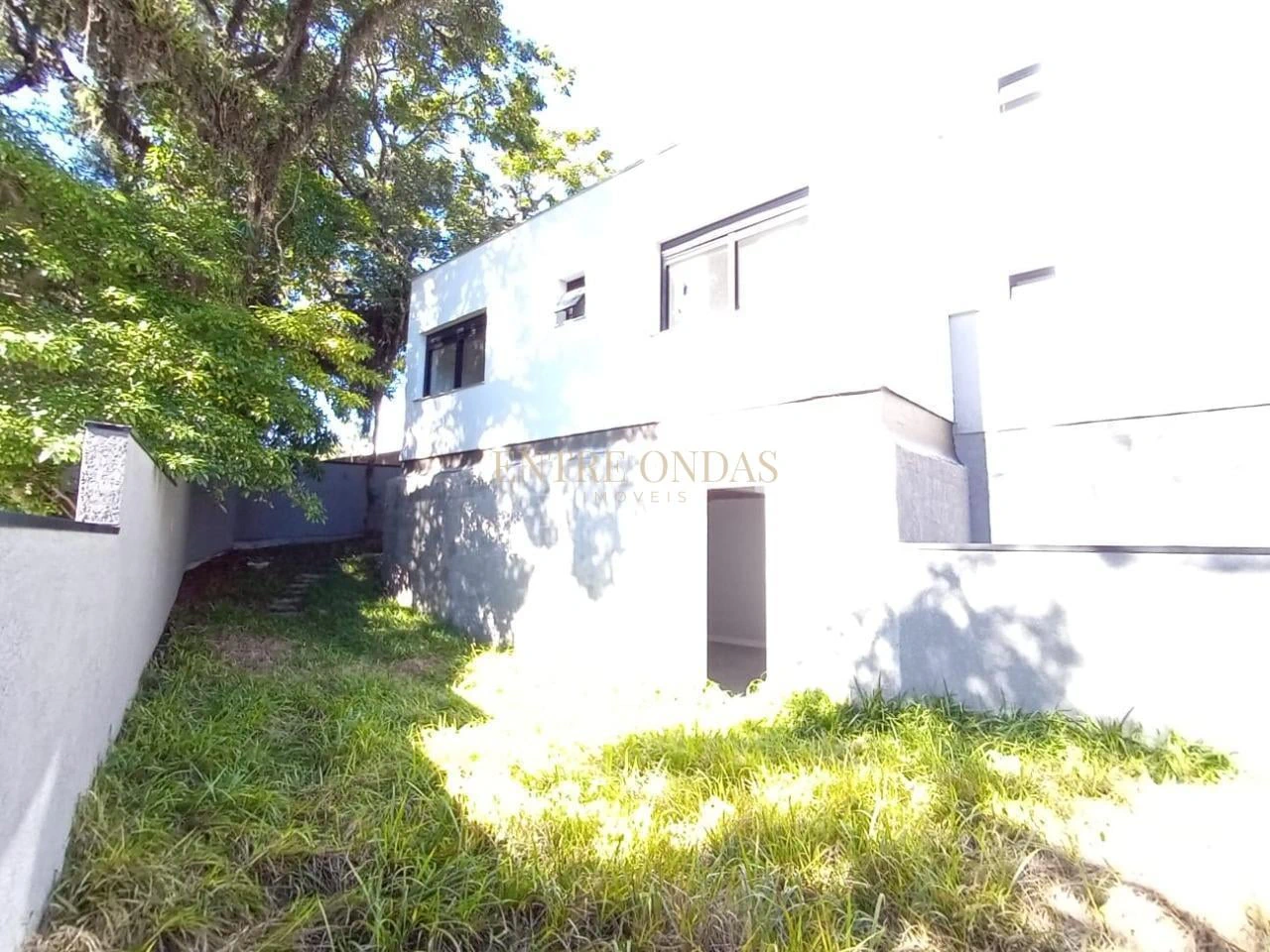 100 m² apartment with 2 bedrooms, balcony grill and garden — photo 18
